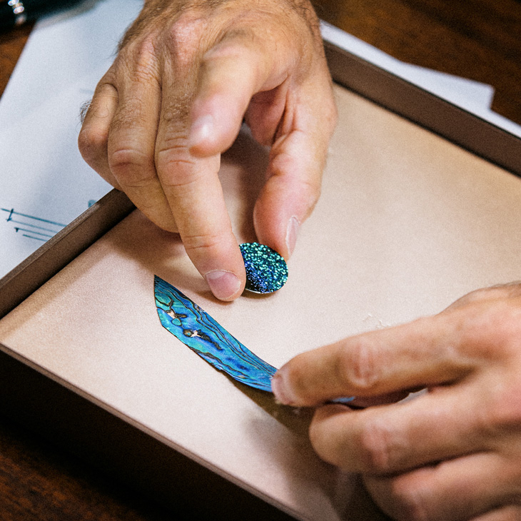 BVLGARI - LVCEA - 104243 - 以日本螺鈿漆藝構築光之馬賽克｜BVLGARI Lvcea Notte Di Luce限量腕錶