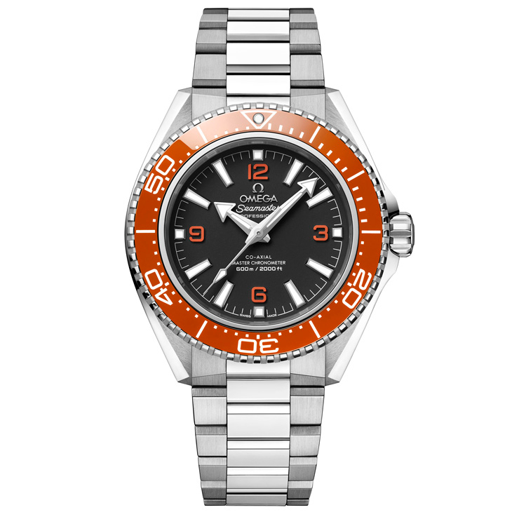OMEGA第四代Planet Ocean俐落上陣