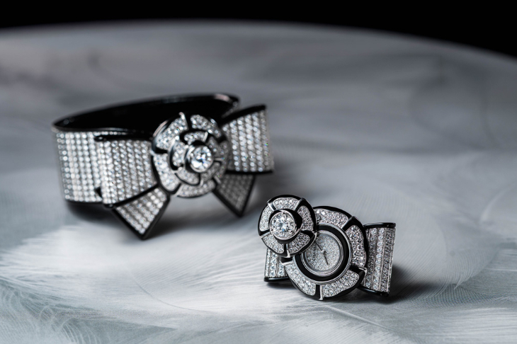 CHANEL - J12 - （J12 鑽石陀飛輪 Caliber 5） - 黑白對比，鑽石燦耀｜CHANEL高級製錶2026新作關鍵解析