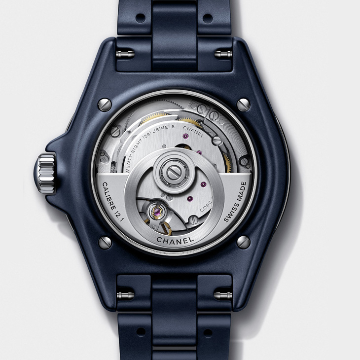 CHANEL - J12 - (J12 Caliber 12.1 38毫米腕錶) - CHANEL J12:時代的回聲,未來的序章