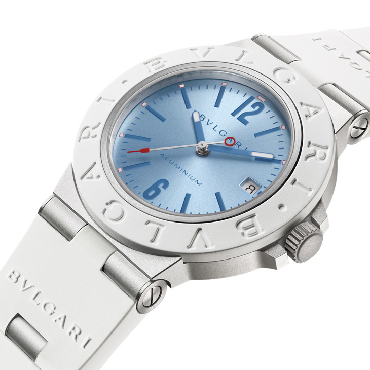 BVLGARI - BVLGARI∙BVLGARI - 104309 - 珍珠母貝馬賽克、冰藍&純白,夏日氛圍注入BVLGARI BVLGARI系列腕錶2026新作