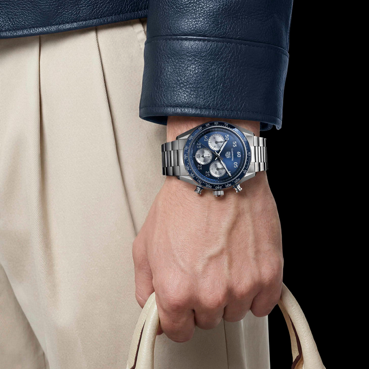 TAG HEUER - CARRERA - CDB2111.FC8378 - TAG Heuer Carrera Sport系列改版回歸!計時腕錶42毫米款全新亮相