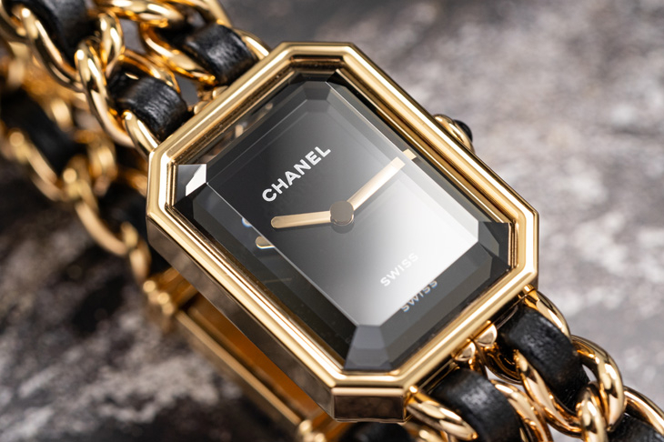 CHANEL - PREMIÈRE - (PREMIÈRE ICONIC CHAIN GOLDEN BROWN腕錶) - 自由的形狀|CHANEL Première