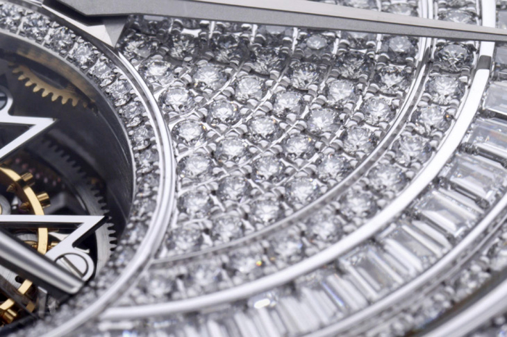 VACHERON CONSTANTIN - TRADITIONNELLE - 3200T/000P-H167 - 從機械創新到工藝極境,江詩丹頓《高複雜製錶工藝展》揭開270年製錶傳承