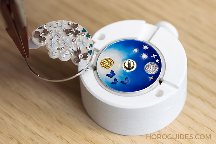 VAN CLEEF & ARPELS - POETIC COMPLICATION - VCARPBKD00 - 讀取她的時光花語:梵克雅寶2023全新詩意複雜時計