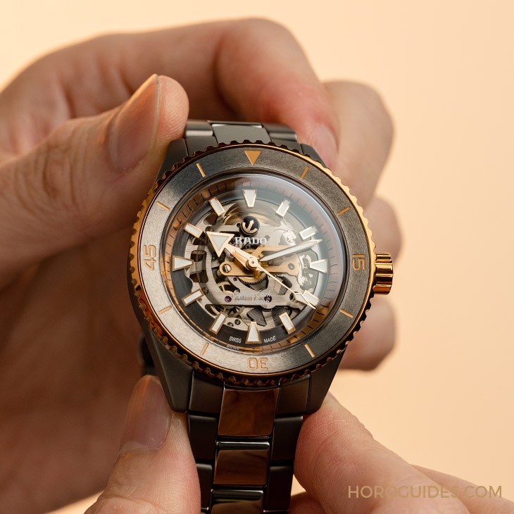 RADO - CAPTAIN COOK - R32148162 - 更能滿足收藏樂趣!RADO Captain Cook雷達表庫克船長全陶瓷鏤空腕錶