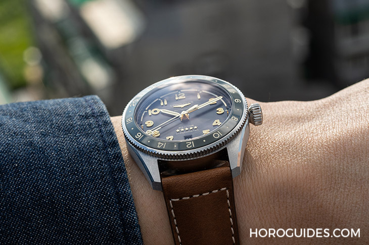 LONGINES - SPIRIT - L3.812.5.53.6 - 為此地與彼時,都鍍上Golden Hour:浪琴表Spirit Zulu Time,新增18K黃金細節