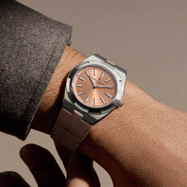 VACHERON CONSTANTIN - OVERSEAS - 7930V/210T-H072 - 江詩丹頓新款傑作精選，戴上Overseas，探索無界、優雅自決