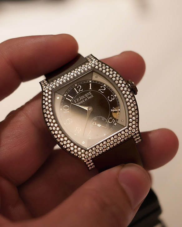 F.P.JOURNE - ELEGANTE - élégante 40mm titalyt® 12 rows of diamonds - 衝動,還是理性?藏家Mervin Ling最愛的新收藏|HOROGUIDES雜誌Vol.10 特別企劃