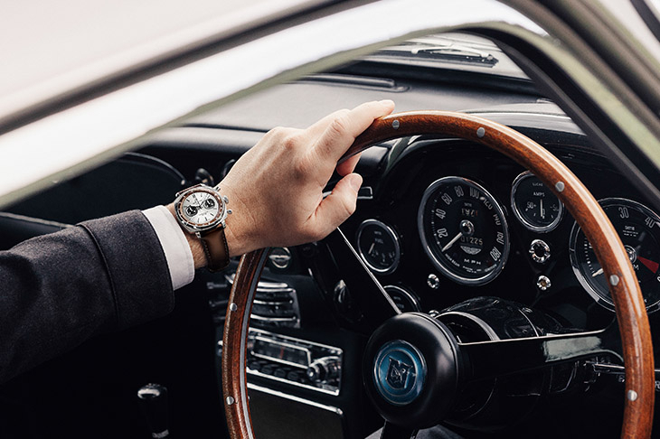 BREITLING - TOP TIME - AB0178121G1X1 - 007傳奇座駕化身腕間時計:BREITLING以Top Time重現Aston Martin DB5經典美學