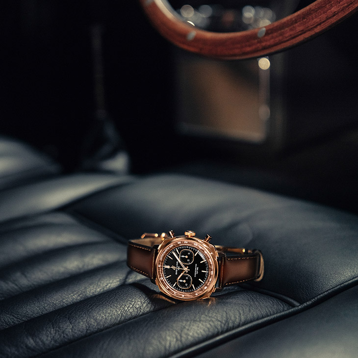 BREITLING - TOP TIME - AB0178121G1X1 - 007傳奇座駕化身腕間時計:BREITLING以Top Time重現Aston Martin DB5經典美學