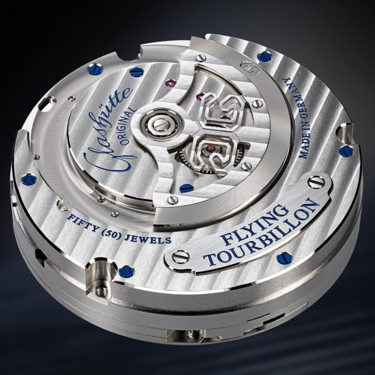 GLASHÜTTE ORIGINAL - PANO - 1-93-03-01-03-61 - 源自赭紅鐵色,格拉蘇蒂原創鉑金限量版PanoLunar Tourbillon,揭幕嶄新錶盤工坊