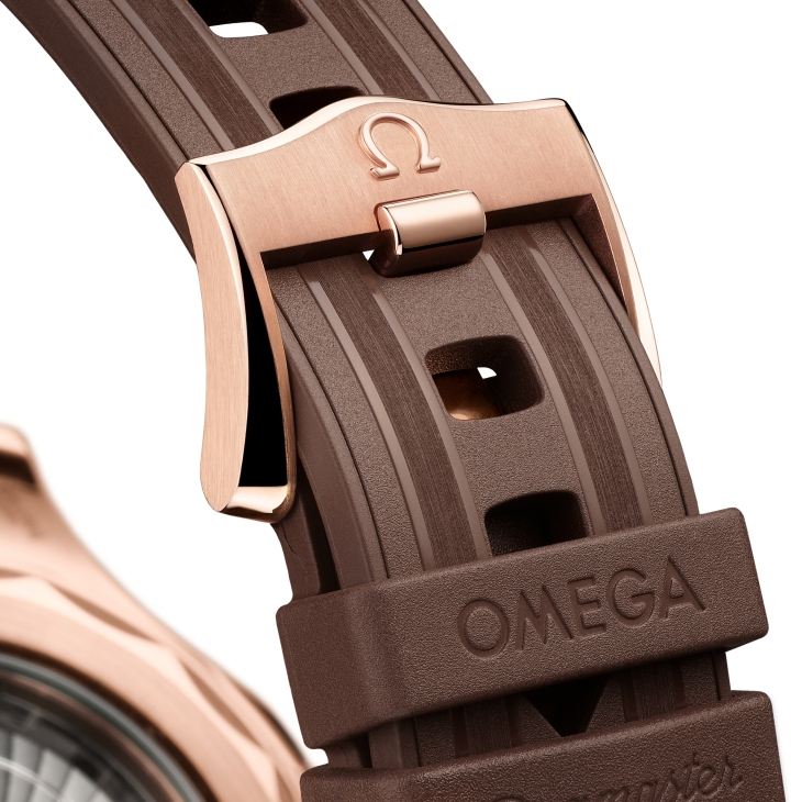 OMEGA - SEAMASTER - 210.52.42.20.04.001 - 奢華潛水四重奏！OMEGA Seamaster海馬潛水300米系列貴金屬新款列陣