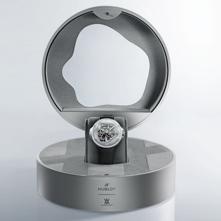 HUBLOT - 流體之美入腕!HUBLOT二度聯手Daniel Arsham打造MP-17 MECA-10 Arsham Splash鈦金藍寶石腕錶