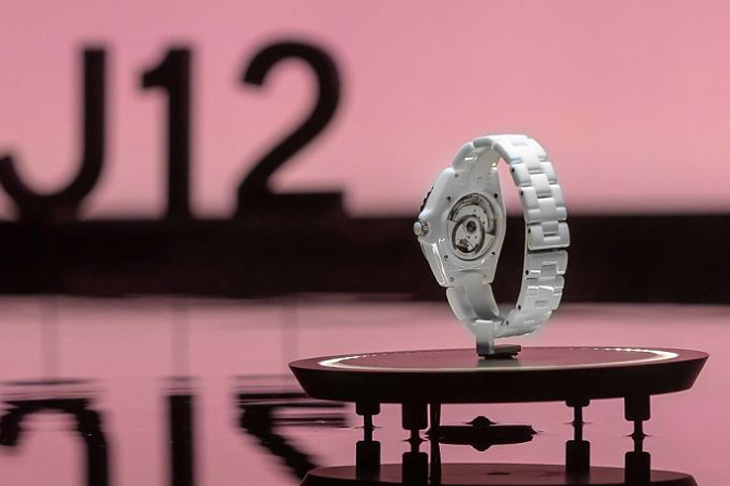 CHANEL - J12 - H9632 - CHANEL ACADEMY 深度專訪|廣田雅將談J12:一枚時計如何超越時尚,成為現代經典?